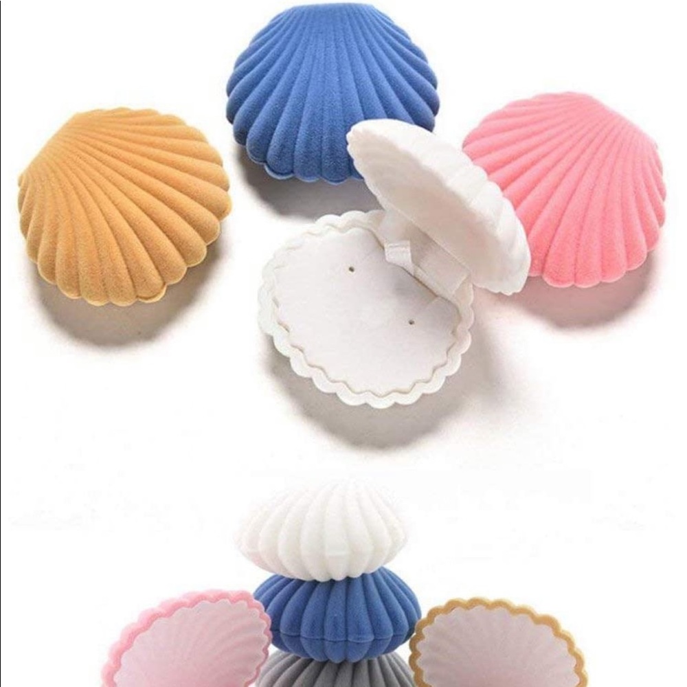 🐚 Velvet Jewelry Box - Picture 4 of 5